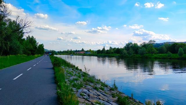 Jak se připravit na den u Vltavy bez peněženky