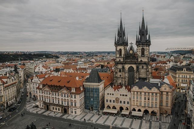 Kde se dá v Praze opalovat nahoře bez: Nejlepší místa pro nudisty